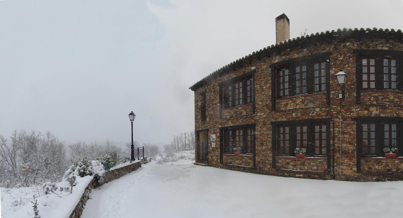 Al Viento, Alojamiento & Turismo Rural Pradena Del Rincon Екстериор снимка